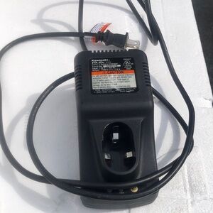 OEM Kawasaki 19.2V 690507 Class 2 Battery Charger